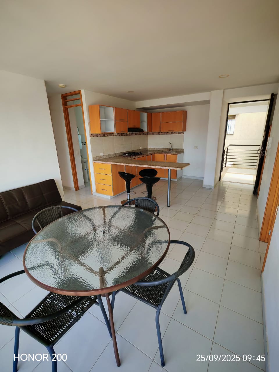 SE ARRIENDA APARTAMENTO EN CONJUNTO - Imagen 2