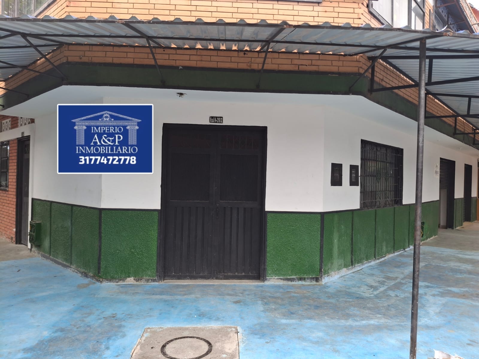 SE ARRIENDA LOCAL COMERCIAL