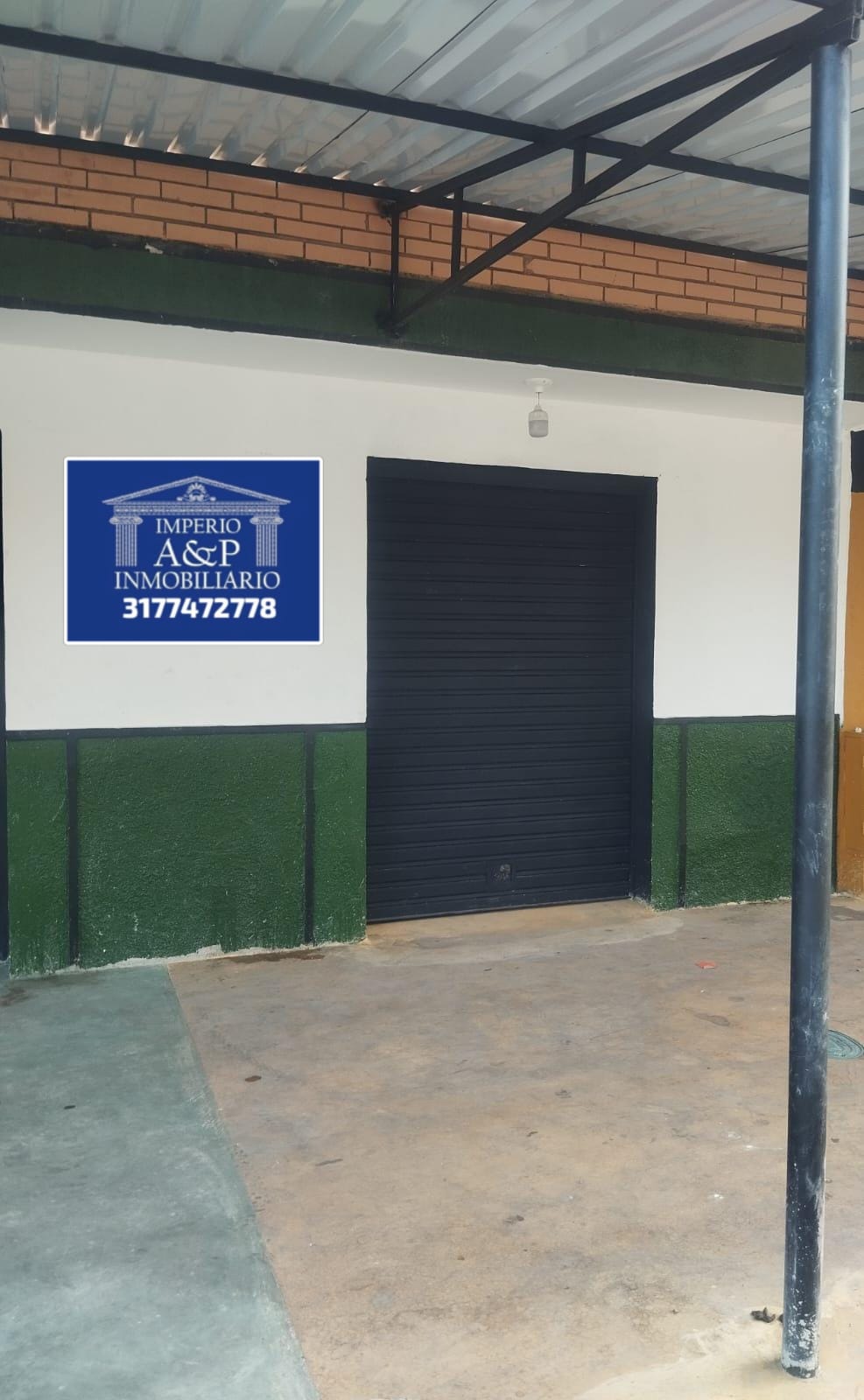 SE ARRIENDA LOCAL COMERCIAL