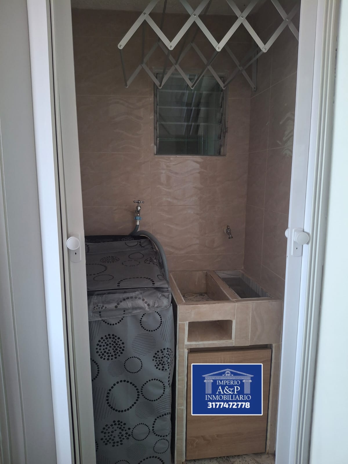 SE ARRIENDA APARTAMENTO AMOBLADO Ricaurte Cund - Imagen 7