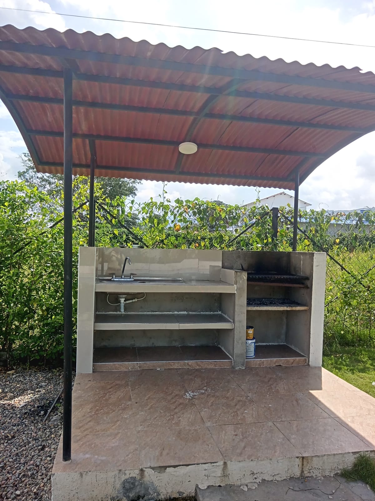 SE VENDE CASA CAMPESTRE AMOBLADA EN RICAURTE CUNDINAMARCA - Imagen 11