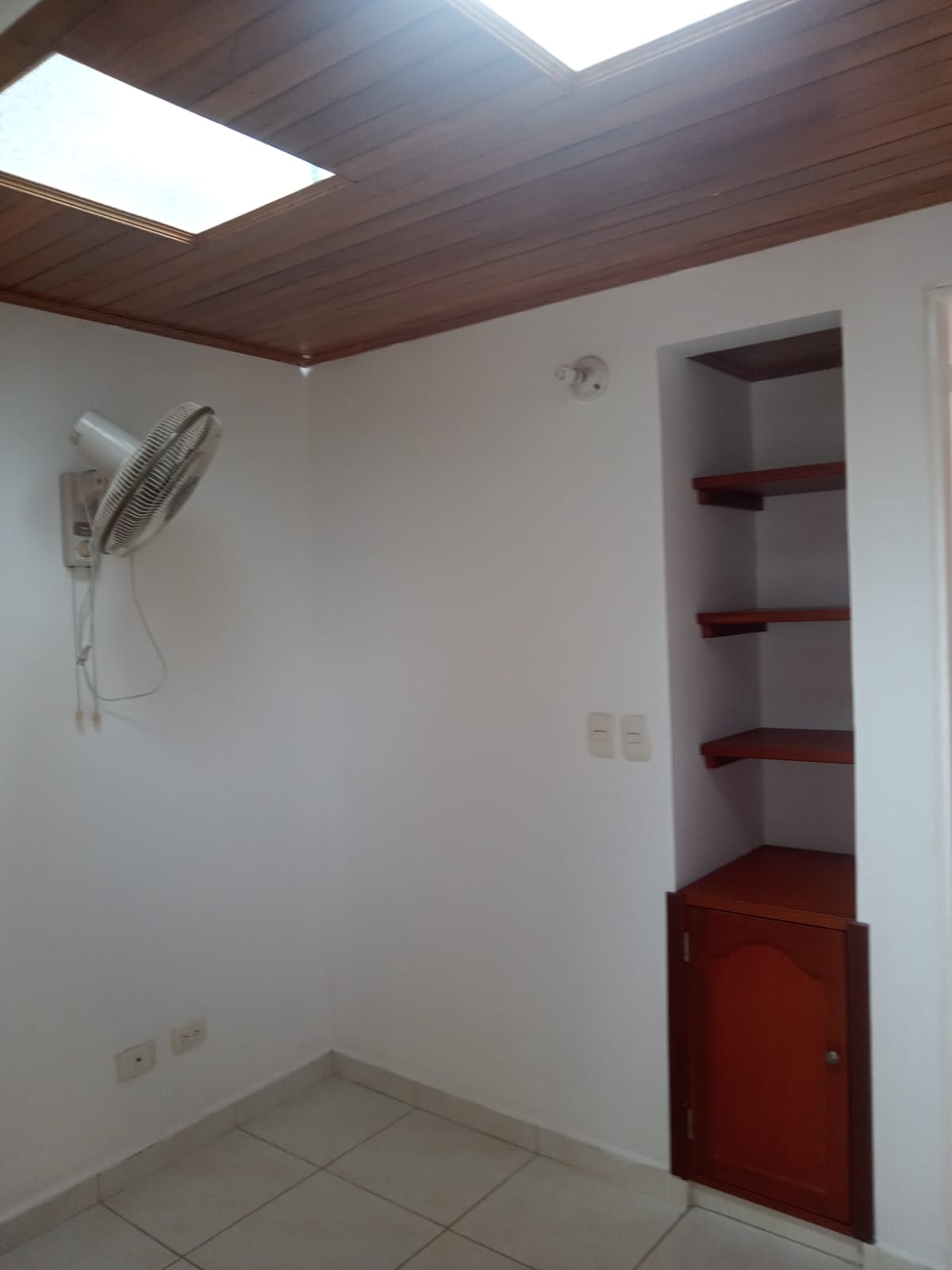 SE VENDE CASA EN CONJUNTO GIRARDOT CUNDINAMARCA - Imagen 7