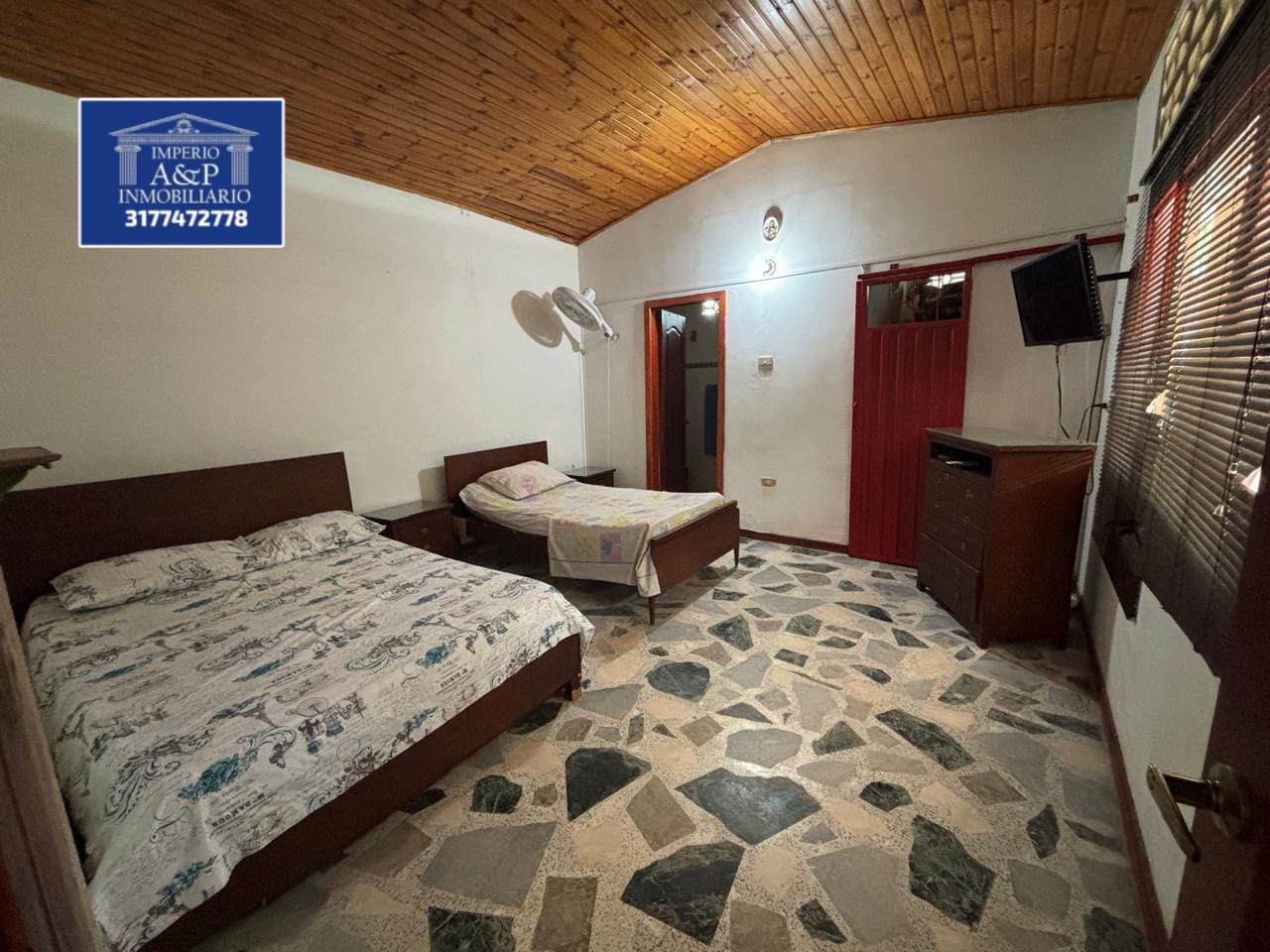 SE VENDE CASA EN EL CARMEN DE APICALA - Imagen 7