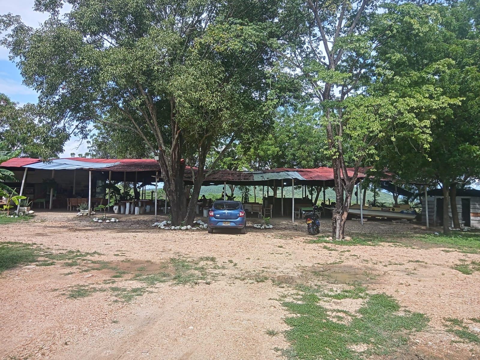 SE VENDE LOTE EN GIRARDOT CUNDINAMARCA