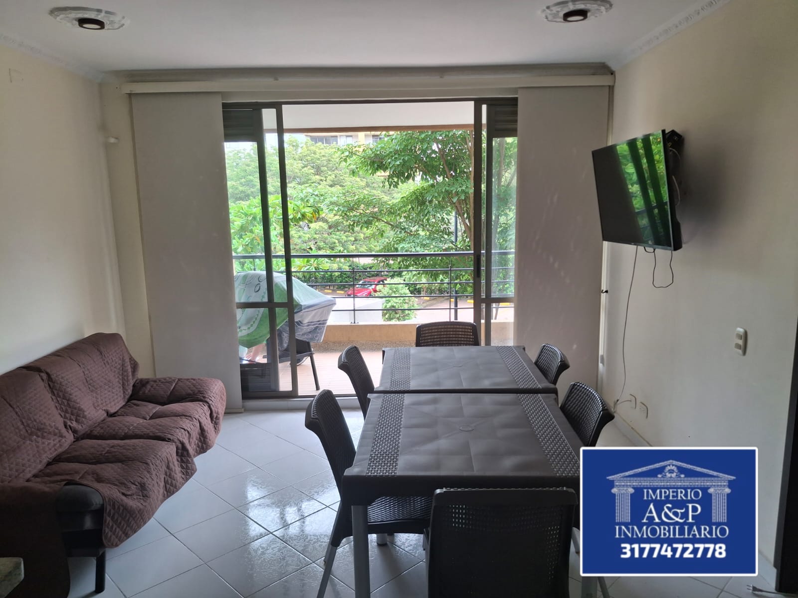 SE VENDE APARTAMENTO EN CONJUNTO RICAURTE CUND.
