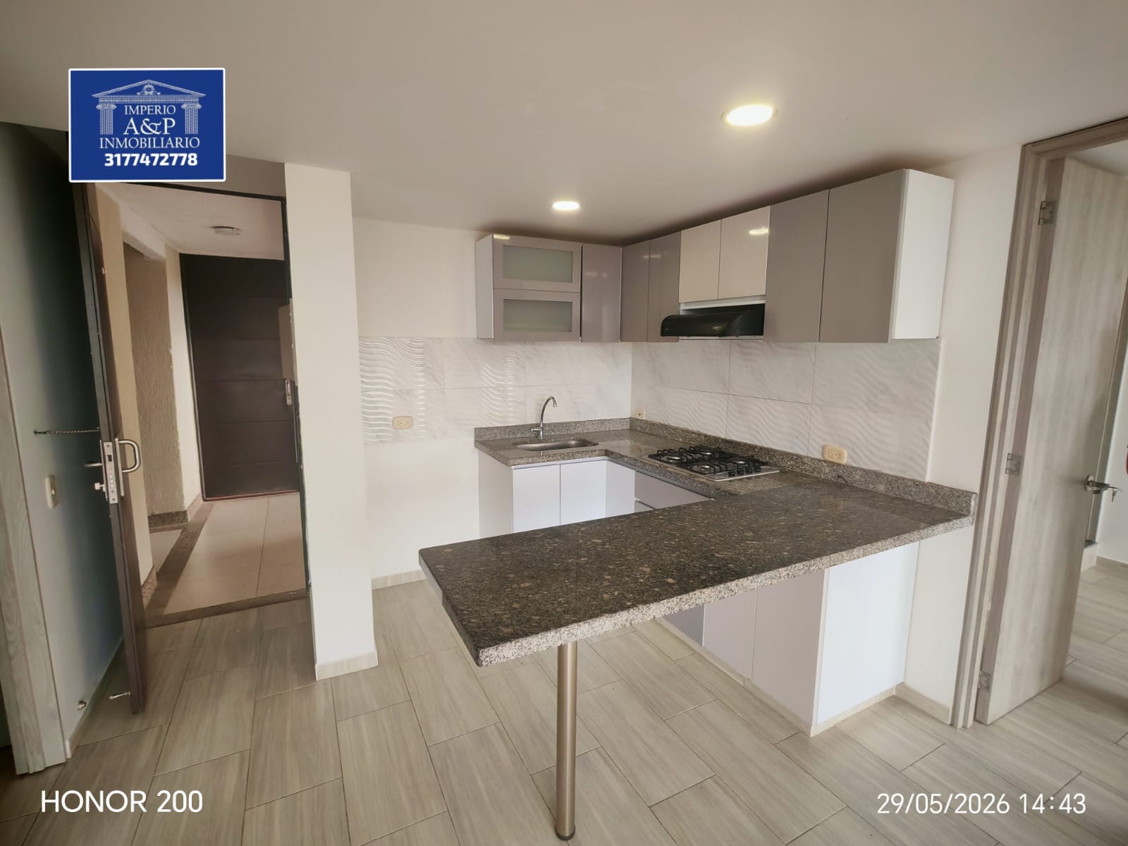 SE ARRIENDA APARTAMENTO EN CONJUNTO RICAURTE (CUND)
